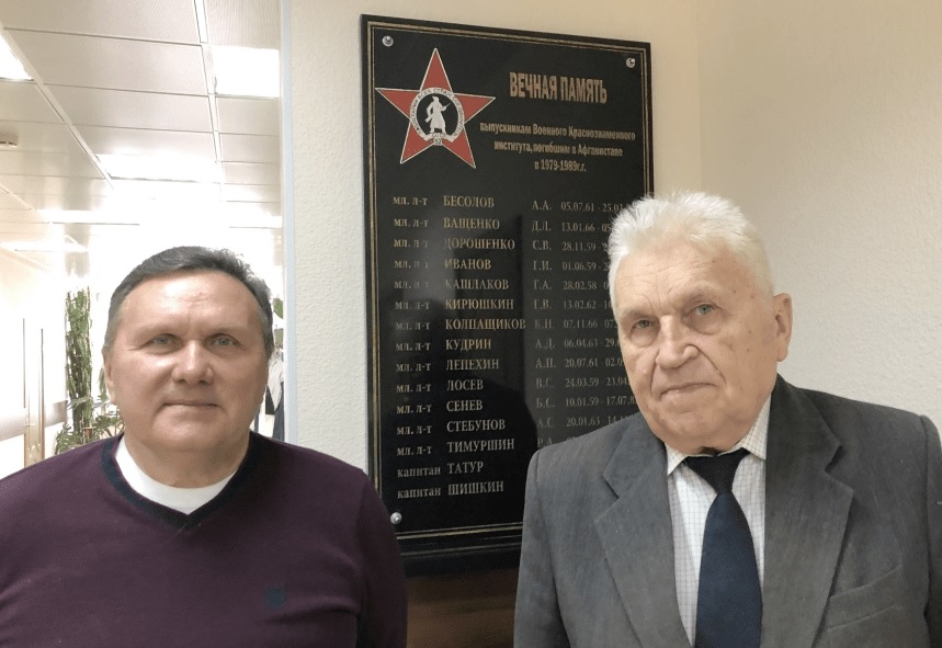 Памятная доска военным переводчикам, погибшим при выполнении задач, обрела новое место