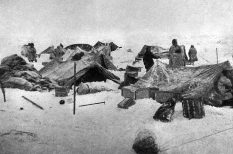 90 лет героической эпопеи спасения челюскинцев и учреждения звания Героя Советского Союза