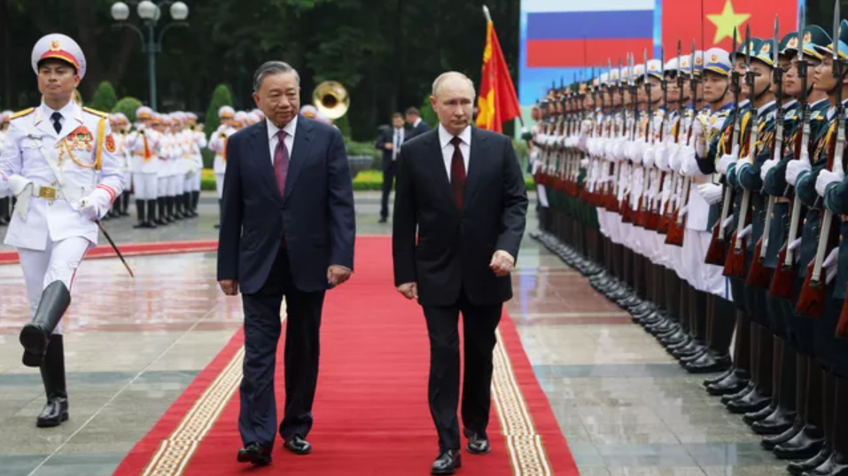 Владимир Путин рассказал о динамике развития гуманитарных связей России и Вьетнама