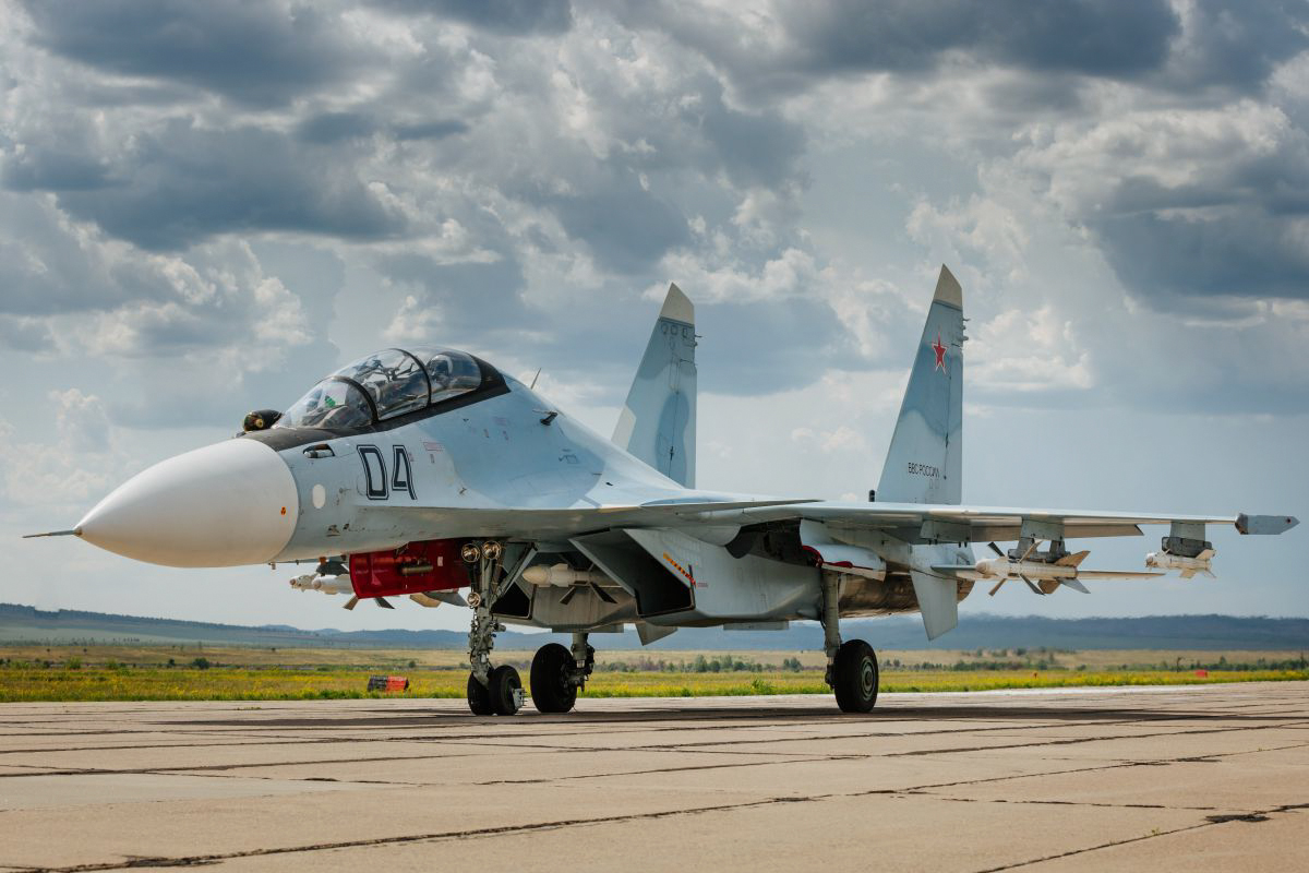 ВВС Мьянмы получили оставшиеся истребители Су-30СМЭ по контракту с Россией на закупку шести истребителей