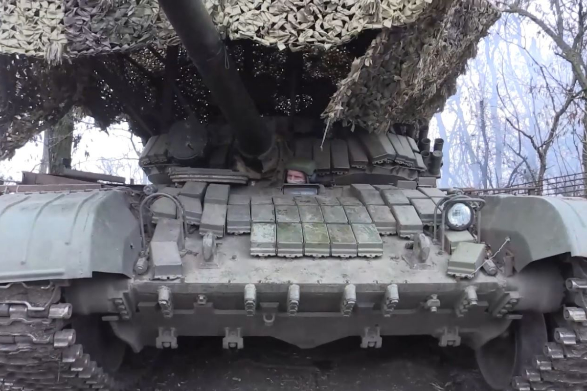 Экипажи танков Т-72 группировки войск «Восток» сорвали ротацию подразделений ВСУ на Южно-Донецком направлении СВО
