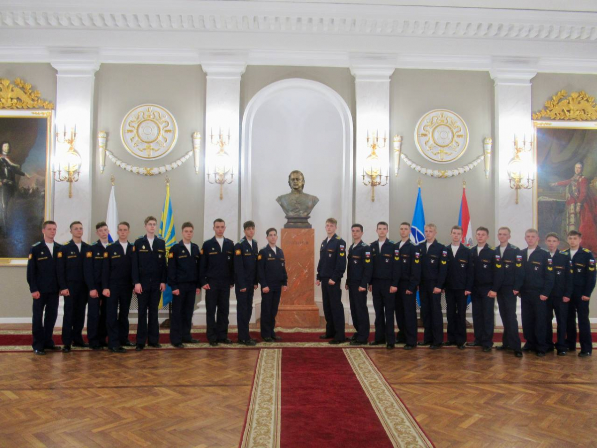 Кадеты и суворовцы прошли учебную практику в Военно-космической академии имени А.Ф. Можайского