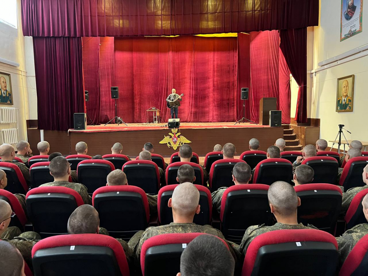 Православная рок-группа «Ковчег» выступила для военнослужащих в Хабаровском крае
