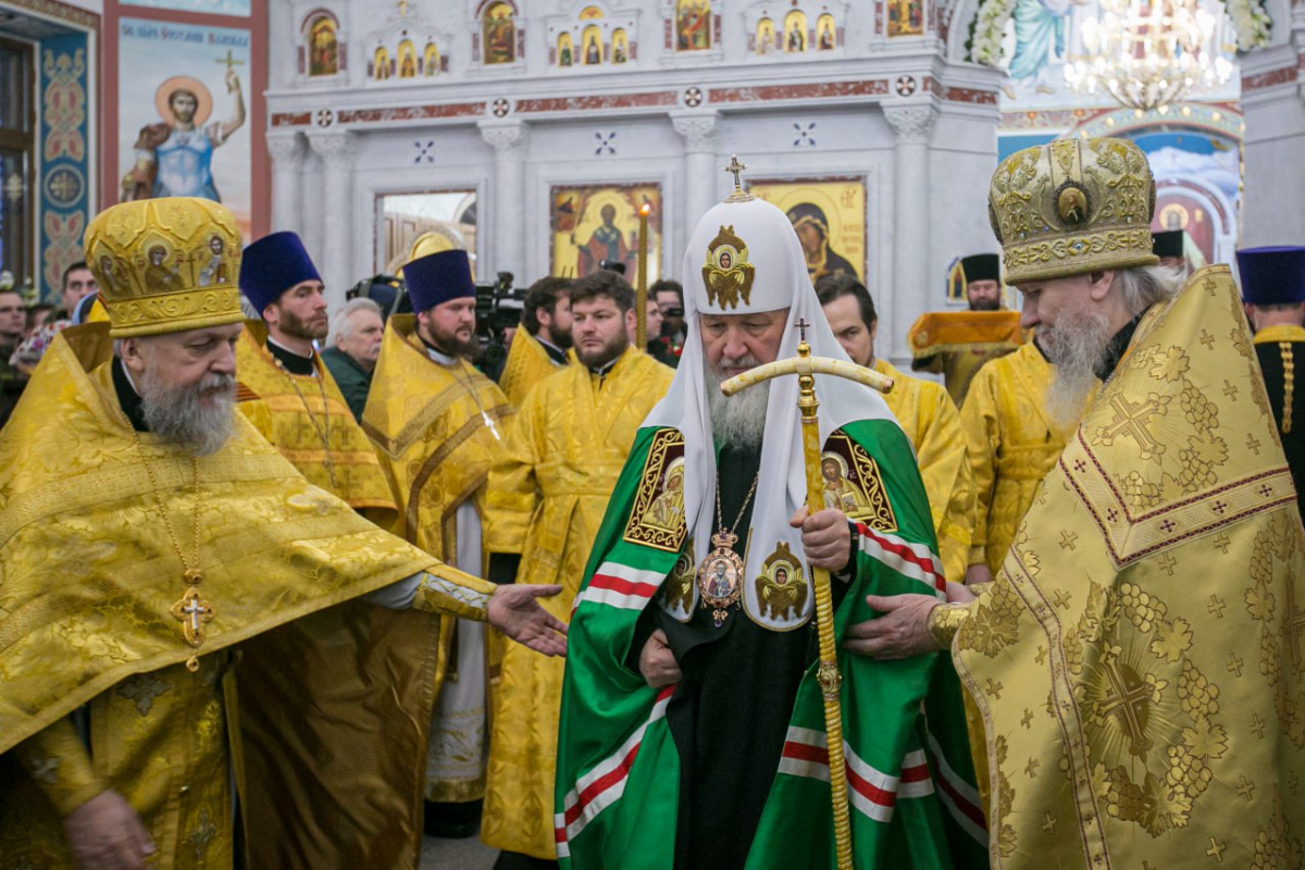 Патриарх Кирилл: сила России – в народе и православной вере