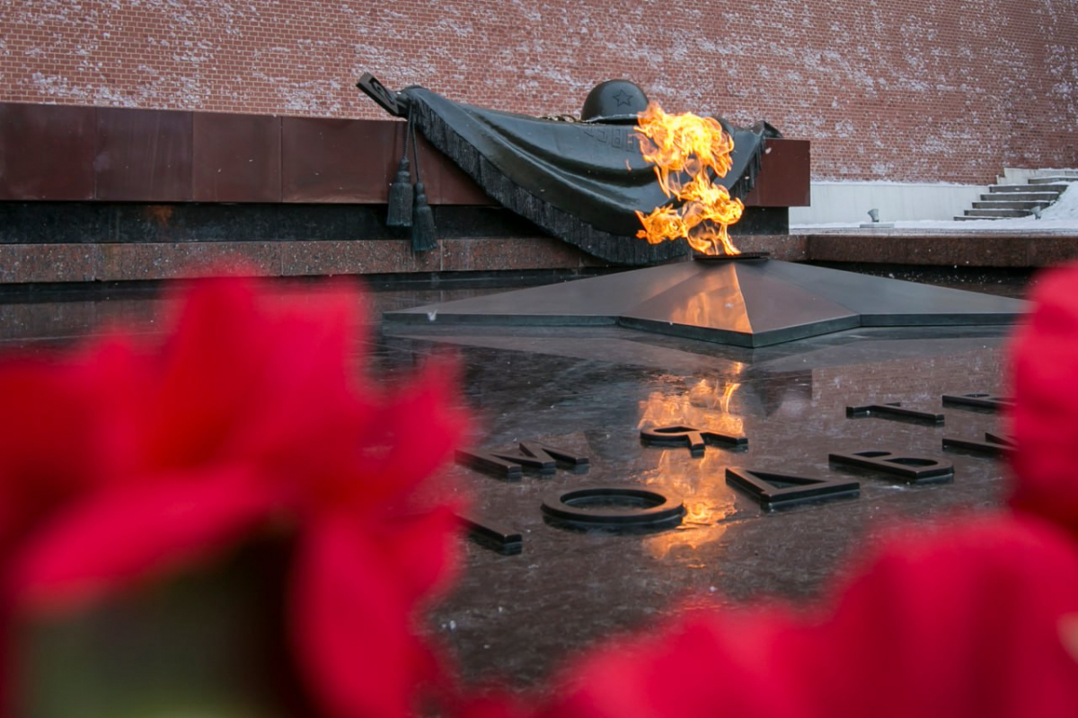 В Москве прошли памятные мероприятия к 83-й годовщине победы в Сталинградской битве